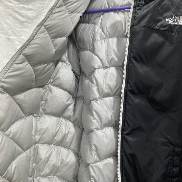 North Face Puffer Jacket Coat Girls XL 18 Black Gray Down Reversible Zip Hooded - Picture 2 of 11